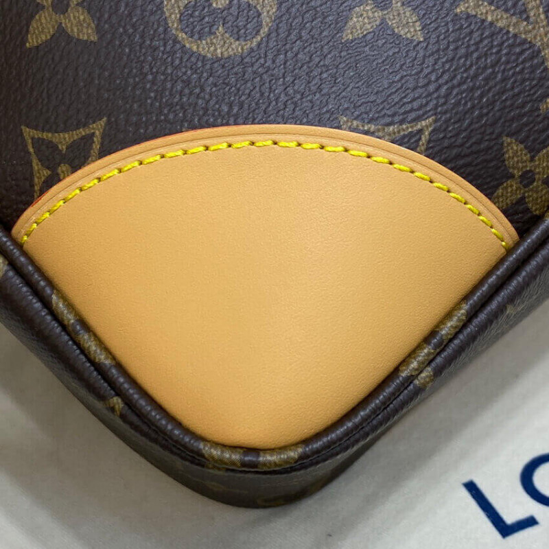 Replica Louis Vuitton Monogram Boulogne 35 Shoulder Bag M51260 - Image 12