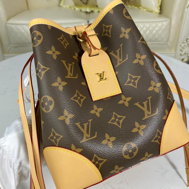 Replica Louis Vuitton Monogram Canvas Bucket Bag M45550 - Image 4