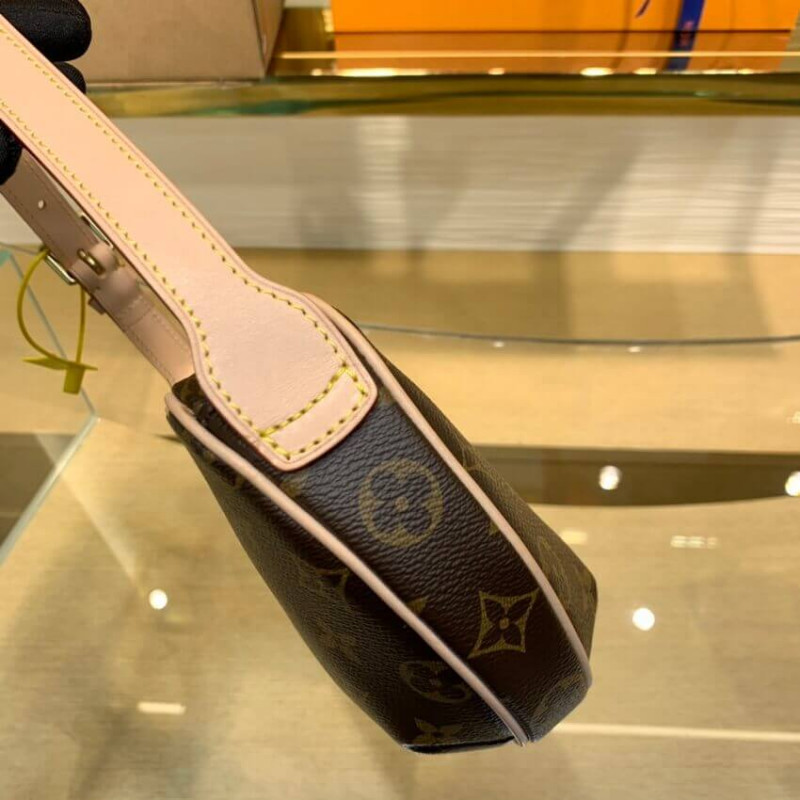 Replica Louis Vuitton Monogram Canvas Croissant Pm M51511 - Image 10