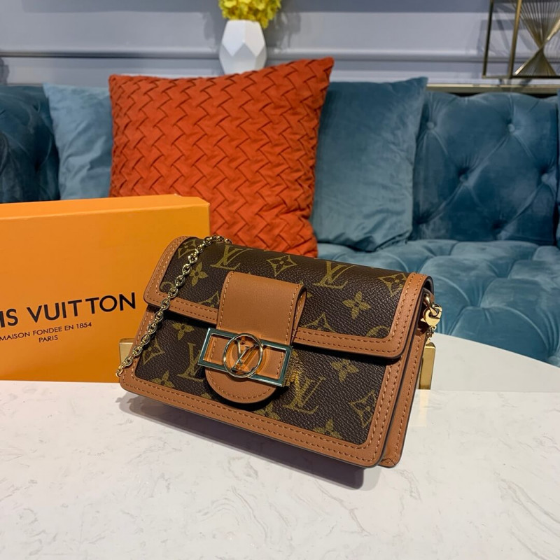 Replica Louis Vuitton Monogram Canvas Dauphine Chain Wallet M68746 - Image 3