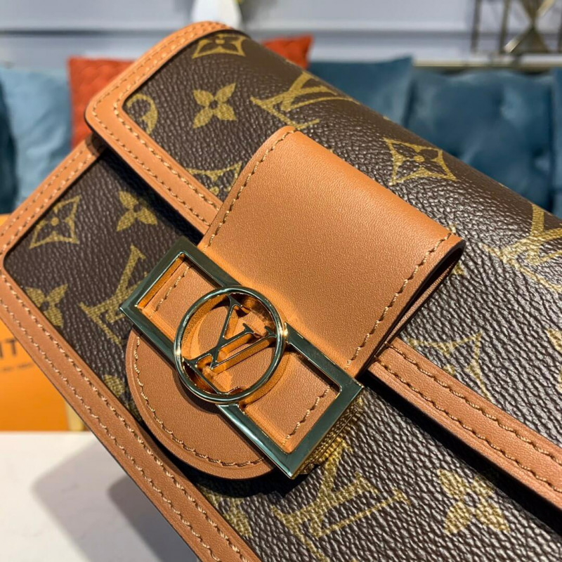 Replica Louis Vuitton Monogram Canvas Dauphine Chain Wallet M68746 - Image 6