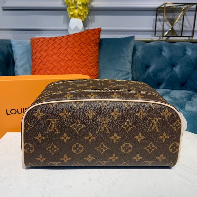 Replica Louis Vuitton Monogram Canvas King Size Toiletry Bag M47528 - Image 4