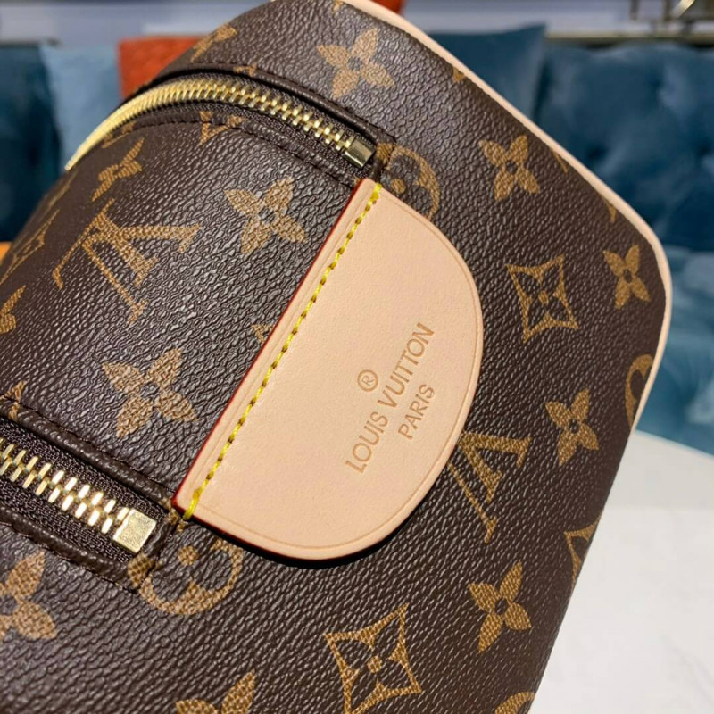 Replica Louis Vuitton Monogram Canvas King Size Toiletry Bag M47528 - Image 7