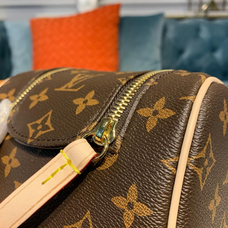 Replica Louis Vuitton Monogram Canvas King Size Toiletry Bag M47528 - Image 8