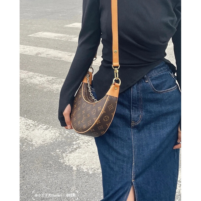 Replica Louis Vuitton Monogram Canvas Loop Bag M81098 - Image 21