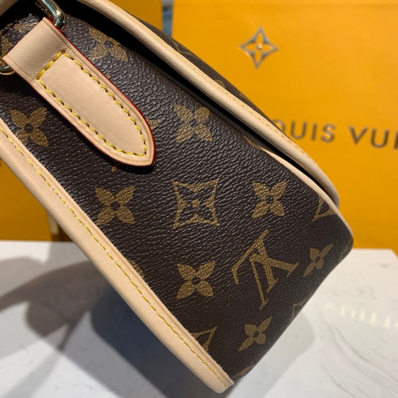 Replica Louis Vuitton Monogram Canvas Menilmontant Pm M40474 - Image 6