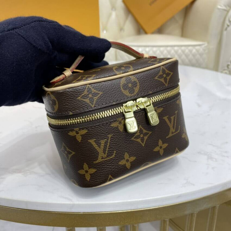 Replica Louis Vuitton Monogram Canvas Nice Mano Toiletry Pouch M44936 - Image 2