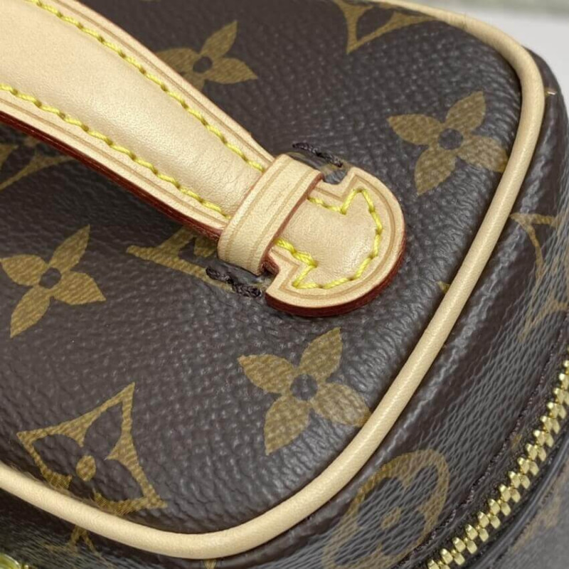 Replica Louis Vuitton Monogram Canvas Nice Mano Toiletry Pouch M44936 - Image 7