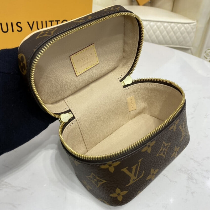 Replica Louis Vuitton Monogram Canvas Nice Mano Toiletry Pouch M44936 - Image 10