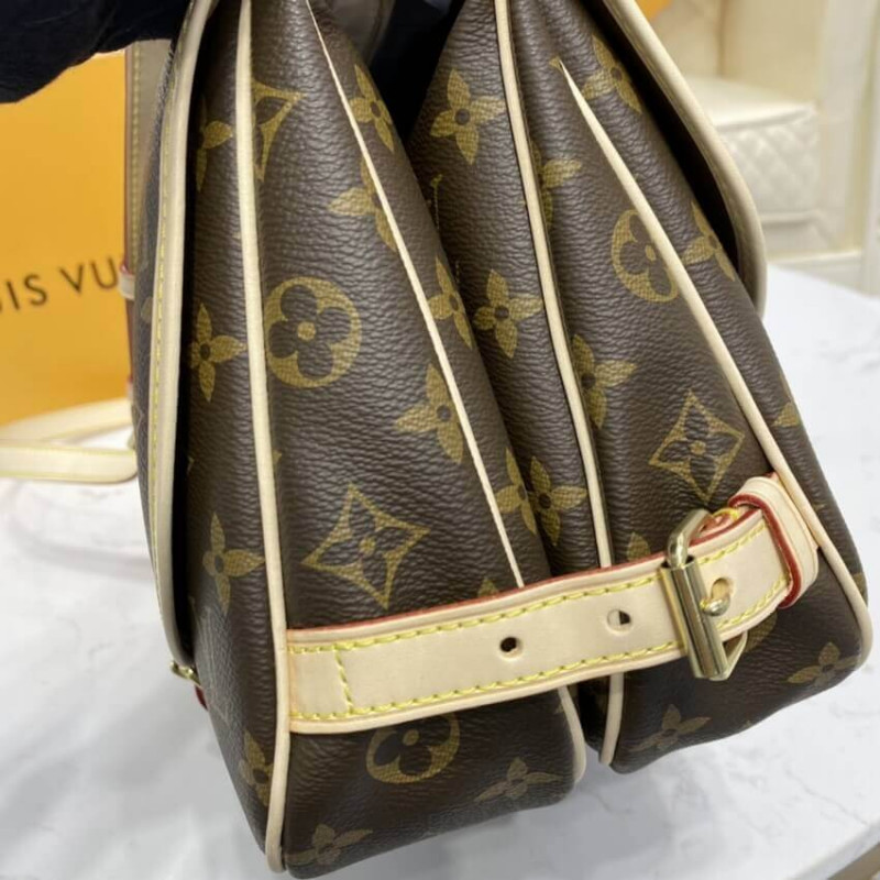 Replica Louis Vuitton Monogram Canvas Saumur Mm M40710 - Image 11