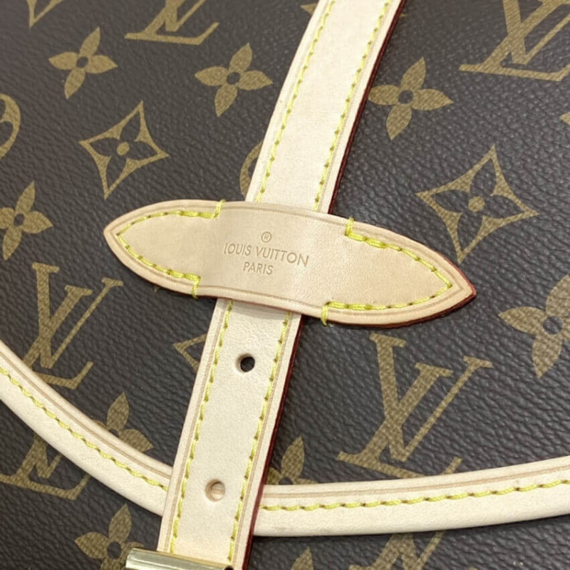 Replica Louis Vuitton Monogram Canvas Saumur Mm M40710 - Image 9