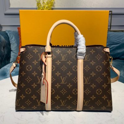 Alternative view of Replica Louis Vuitton Monogram Canvas Soufflot Mm M44816