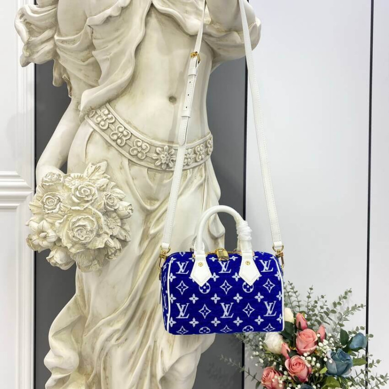 Replica Louis Vuitton Monogram Jacquard Velvet Speedy Bandouliere 20 M20751 - Image 4
