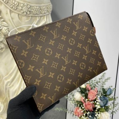 Alternative view of Replica Louis Vuitton Monogram Poche Toilette 26 M47542