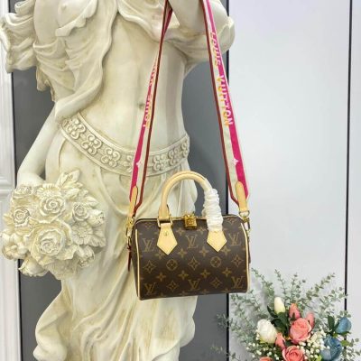 Alternative view of Replica Louis Vuitton Monogram Speedy Bandouliere 20 M45948 Fuchsia