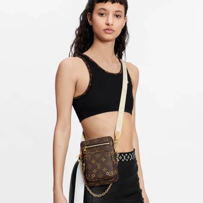 Alternative view of Replica Louis Vuitton Monogram Utility Phone Sleeve M80746
