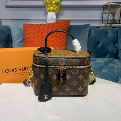 Alternative view of Replica Louis Vuitton Monogram Vanity Pm M45165