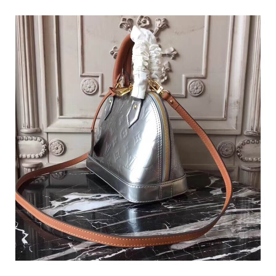 Replica Louis Vuitton Monogram Vernis Alma Bb M91606 - Image 3