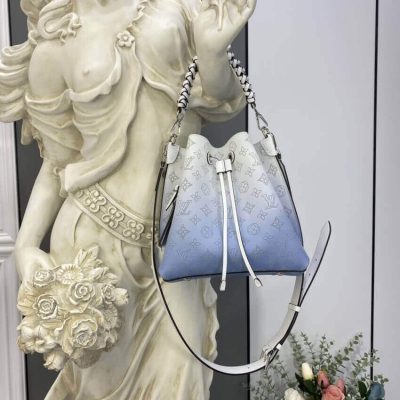 Alternative view of Replica Louis Vuitton Muria Bag Gradient Blue Mahina Leather M57853