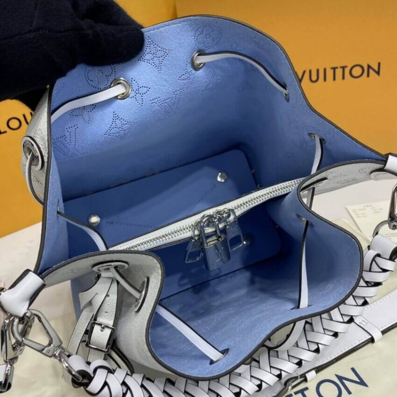 Replica Louis Vuitton Muria Bag Gradient Blue Mahina Leather M57853 - Image 13