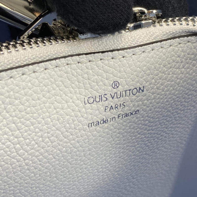 Replica Louis Vuitton Muria Bag Gradient Blue Mahina Leather M57853 - Image 14
