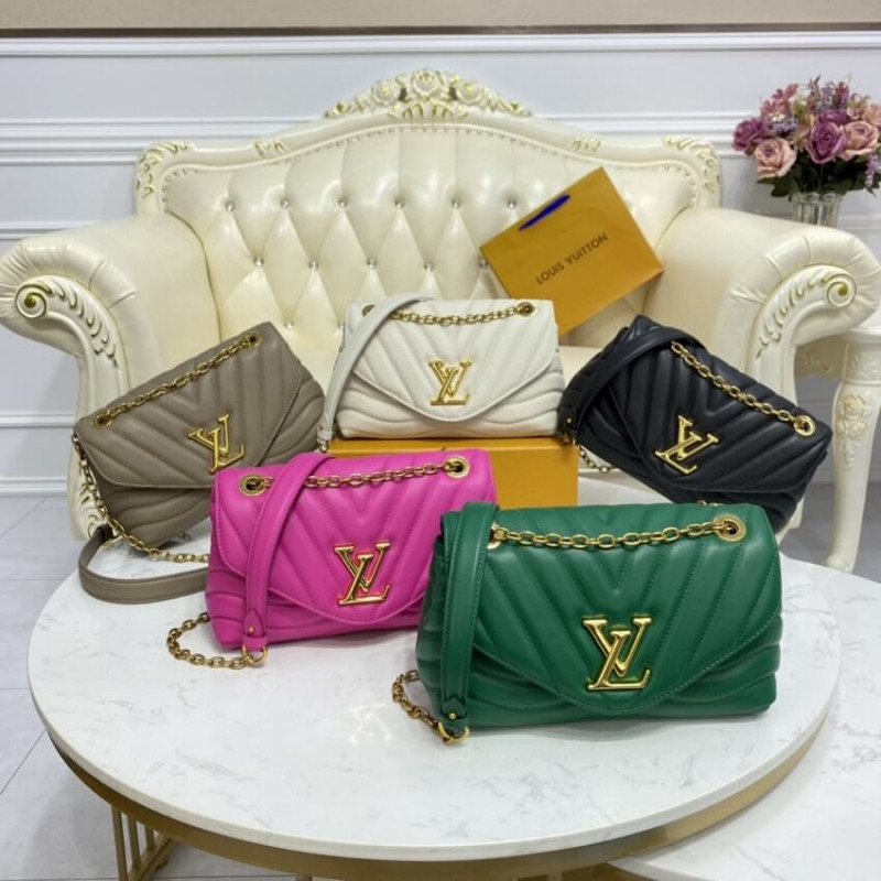 Replica Louis Vuitton New Wave Chain Bag M58550 Dark Taupe - Image 15