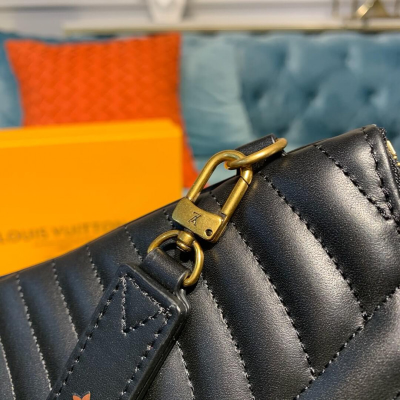 Replica Louis Vuitton New Wave Zipped Pochette M68478 M63943 M67500 M68579 - Image 6