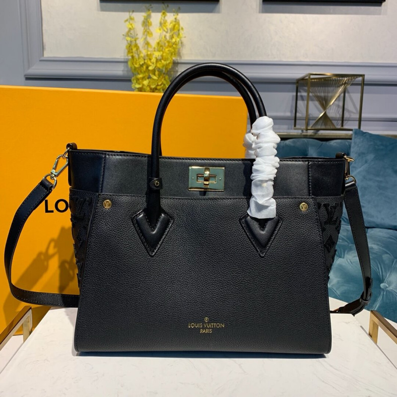 Replica Louis Vuitton On My Side Bag M53823 Black - Image 2