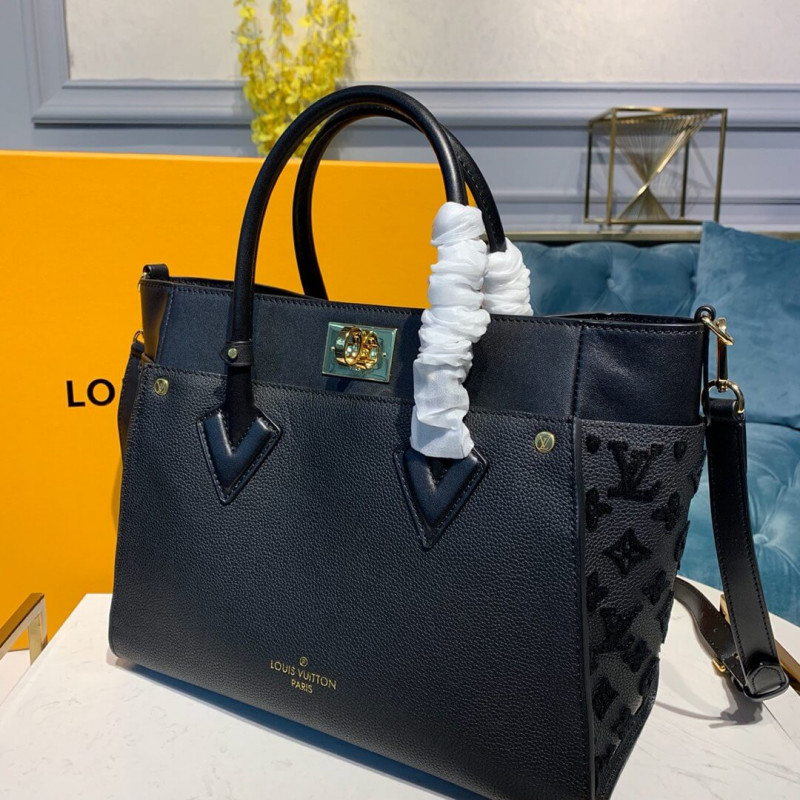 Replica Louis Vuitton On My Side Bag M53823 Black - Image 4