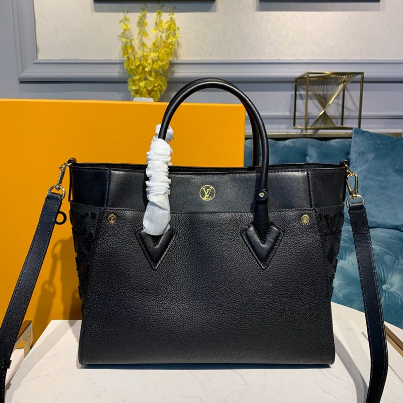 Replica Louis Vuitton On My Side Bag M53823 Black - Image 5