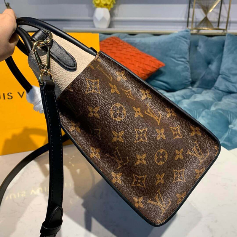 Replica Louis Vuitton On My Side M55933 - Image 4