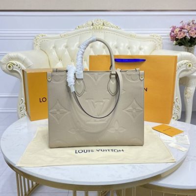 Alternative view of Replica Louis Vuitton Onthego Mm M45607