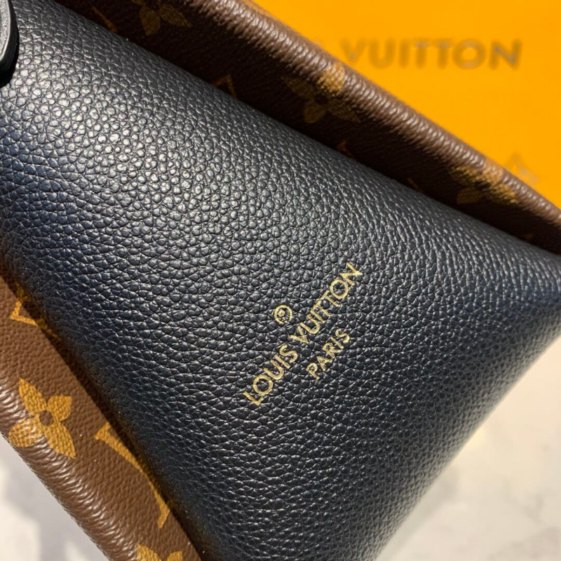 Replica Louis Vuitton Open Handbag Bb M44898 - Image 6