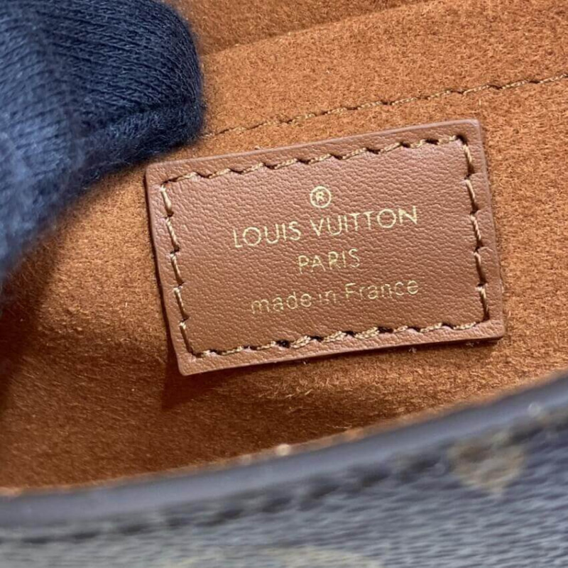 Replica Louis Vuitton Padlock On Strap M80559 M80763 - Image 14