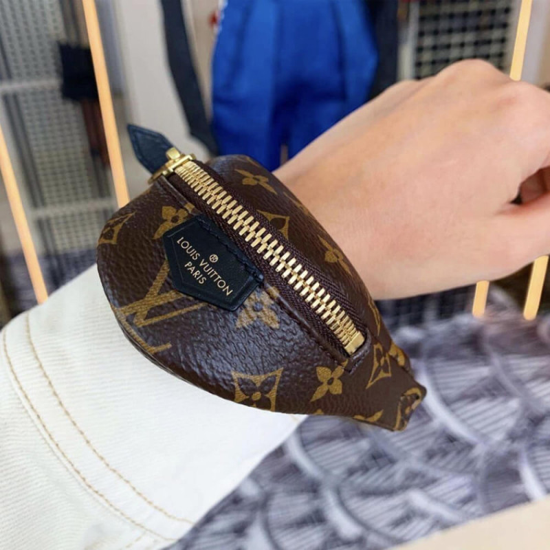 Replica Louis Vuitton Party Bumbag Bracelet M43648 - Image 2