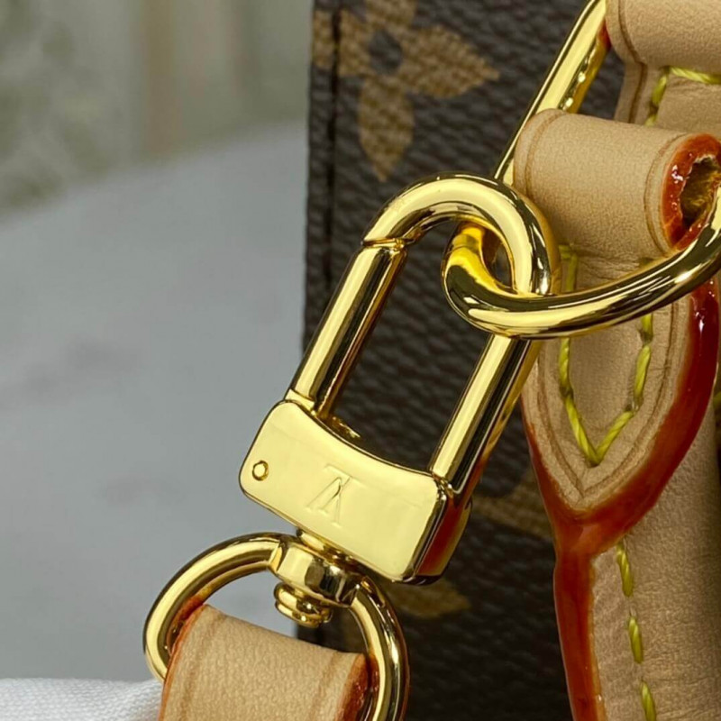 Replica Louis Vuitton Petit Sac Plat M69442 - Image 11