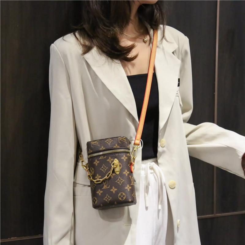 Replica Louis Vuitton Phone Box Bag M44914 - Image 3