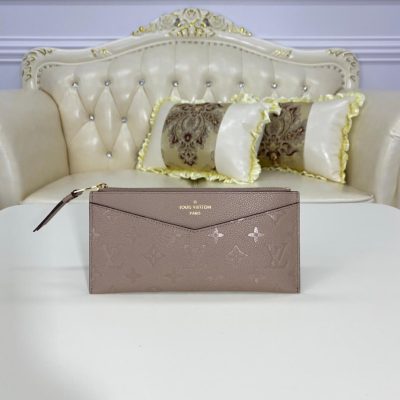 Alternative view of Replica Louis Vuitton Pochette Melanie Bb M68712