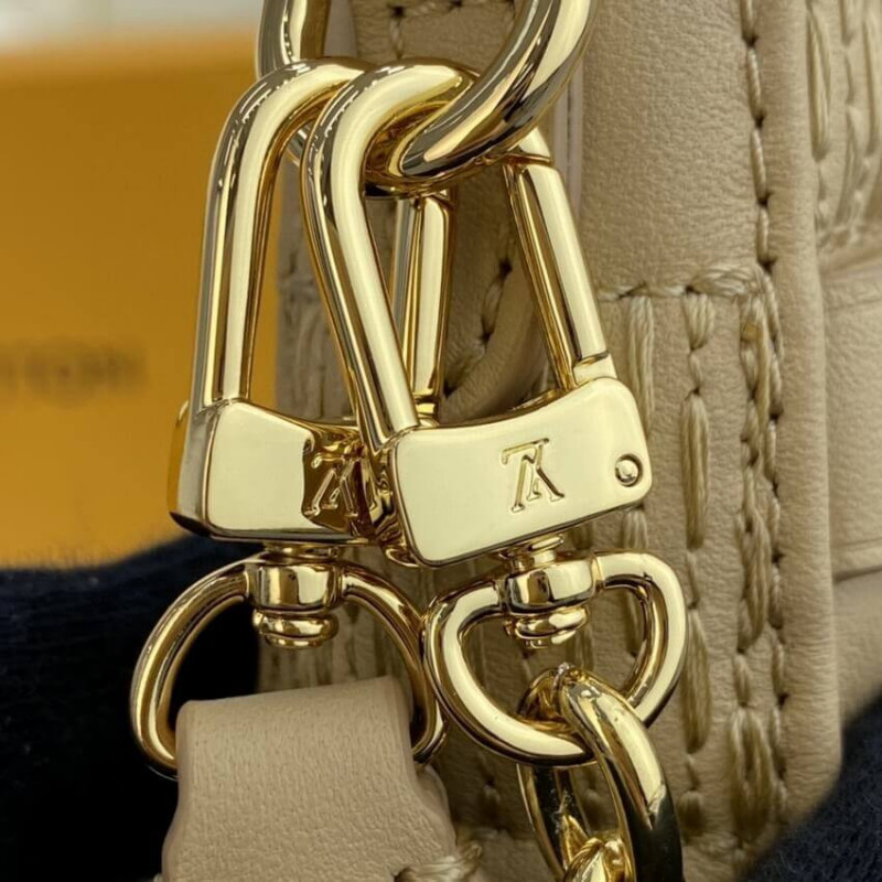 Replica Louis Vuitton Pochette Troca M59046 M59048 M59049 - Image 12