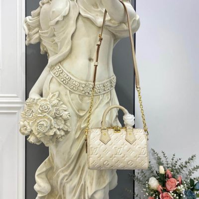 Alternative view of Replica Louis Vuitton Speedy Bandouliere 20 M46163 Pale Beige