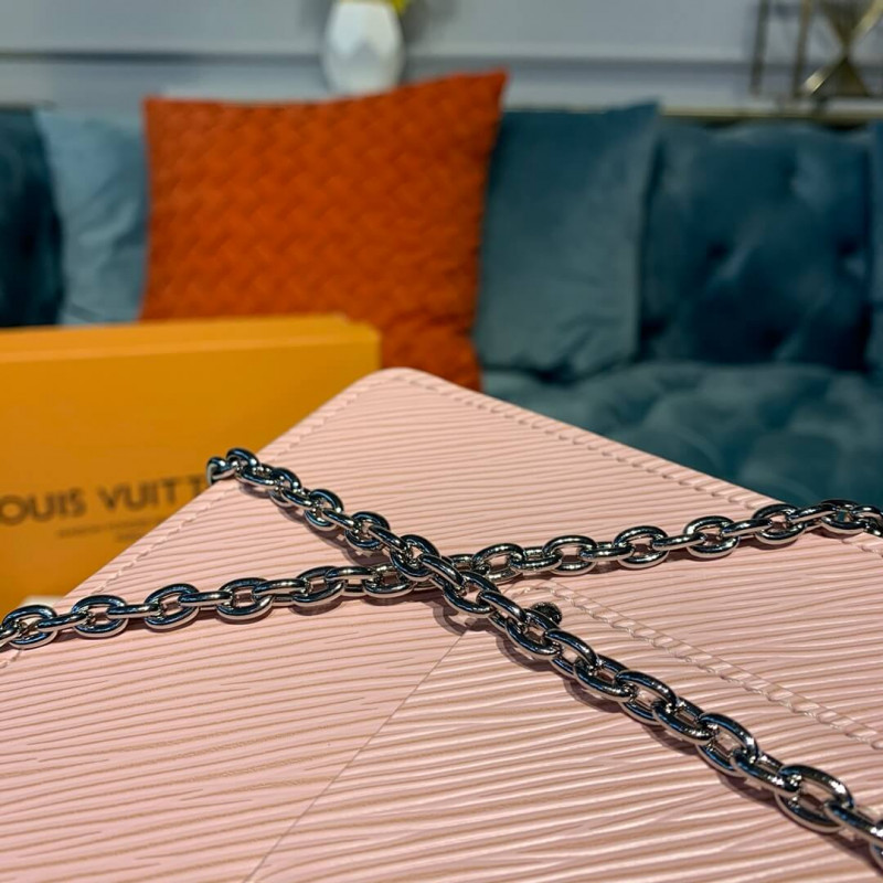 Replica Louis Vuitton Twist Belt Chain Wallet M68559 M68560 - Image 6