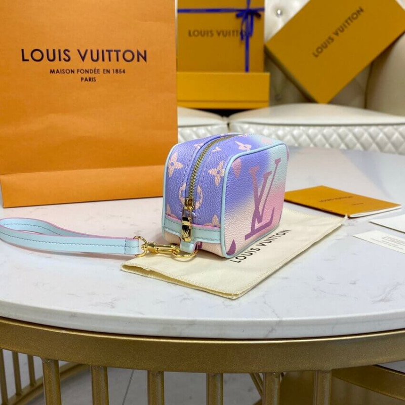 Replica Louis Vuitton Wapity Case M81339 - Image 3