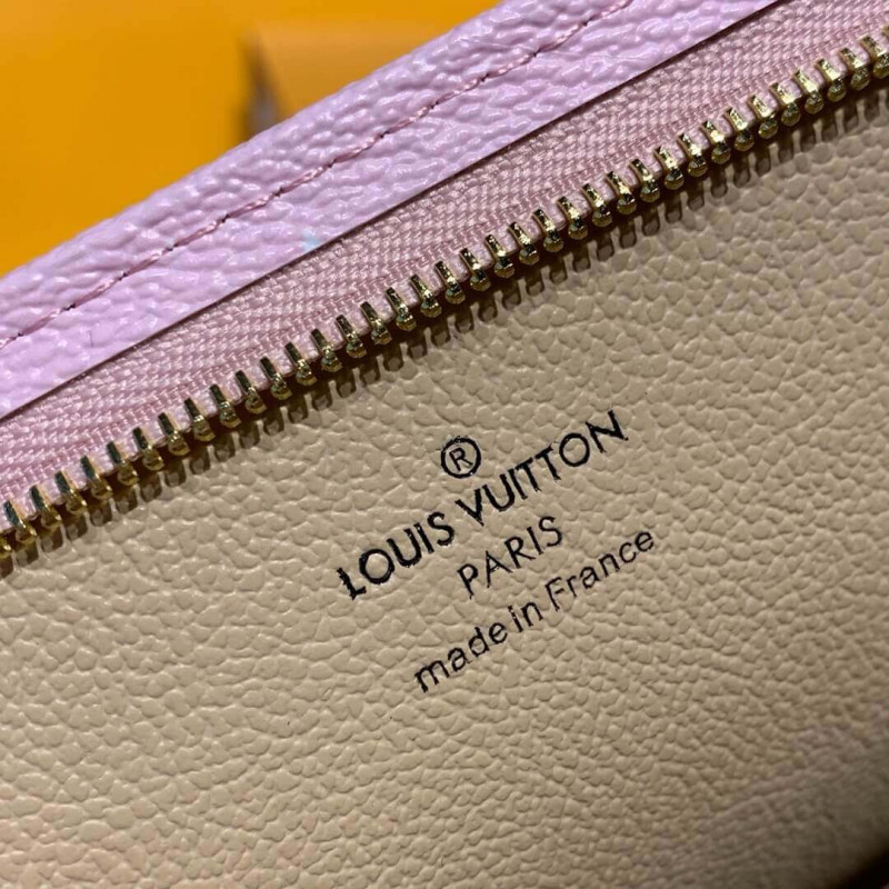 Replica Lv Escale Poche Toilette 26 M69136 M69137 - Image 9