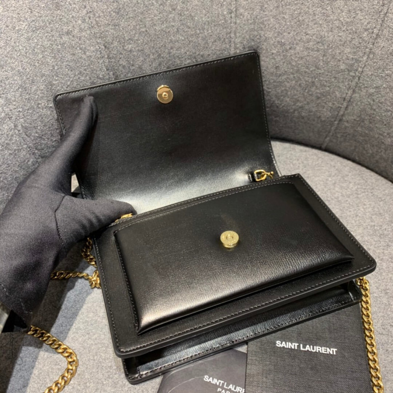 Replica Saint Laurent Sunset Chain Wallet In Smooth Leather 533026 - Image 6