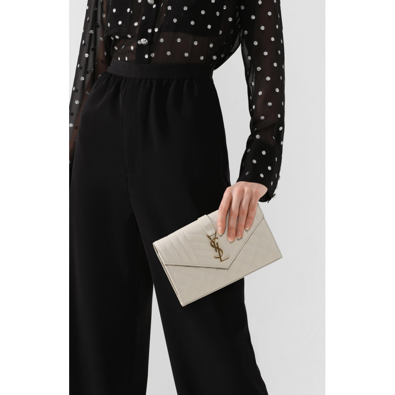 Replica Ysl Saint Laurent Monogram Chain Wallet In Mix Matelasse Grain Leather 620280 - Image 4
