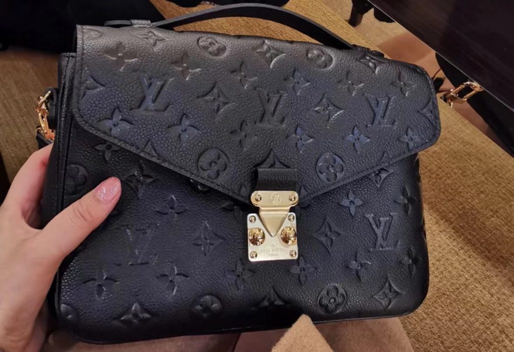Louis Vuitton POCHETTE METIS M41487- 8 STYLES photo review