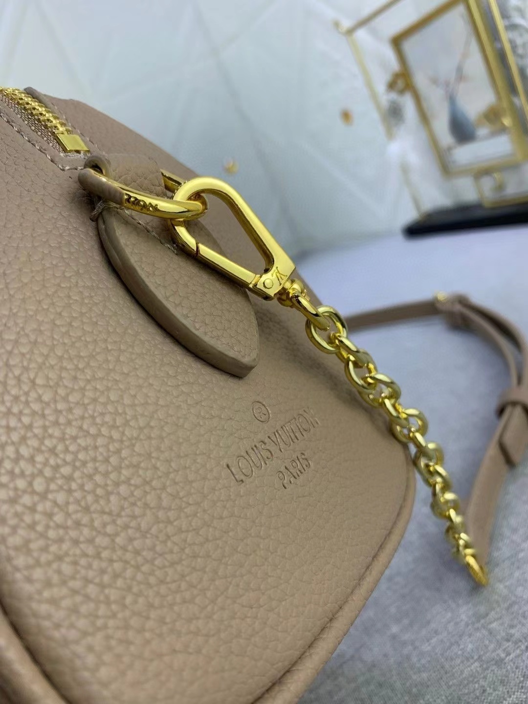 Replica Louis Vuitton Speedy Bandoulière 20 Bicolor Monogram Empreinte Leather M46575 - Image 10