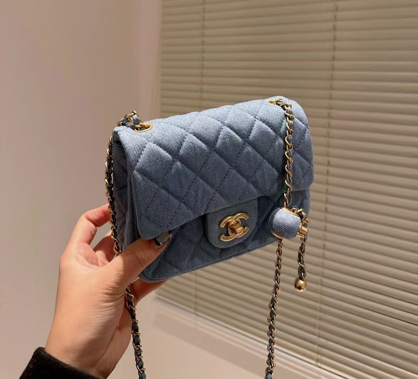 Replica Chanel Velvet With Strass Charm Strap As1786 Mini Flap Bag - Image 4