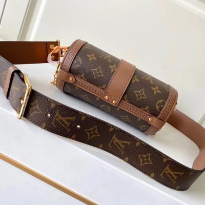 Alternative view of Replica Louis Vuitton M57835 Papillon Trunk