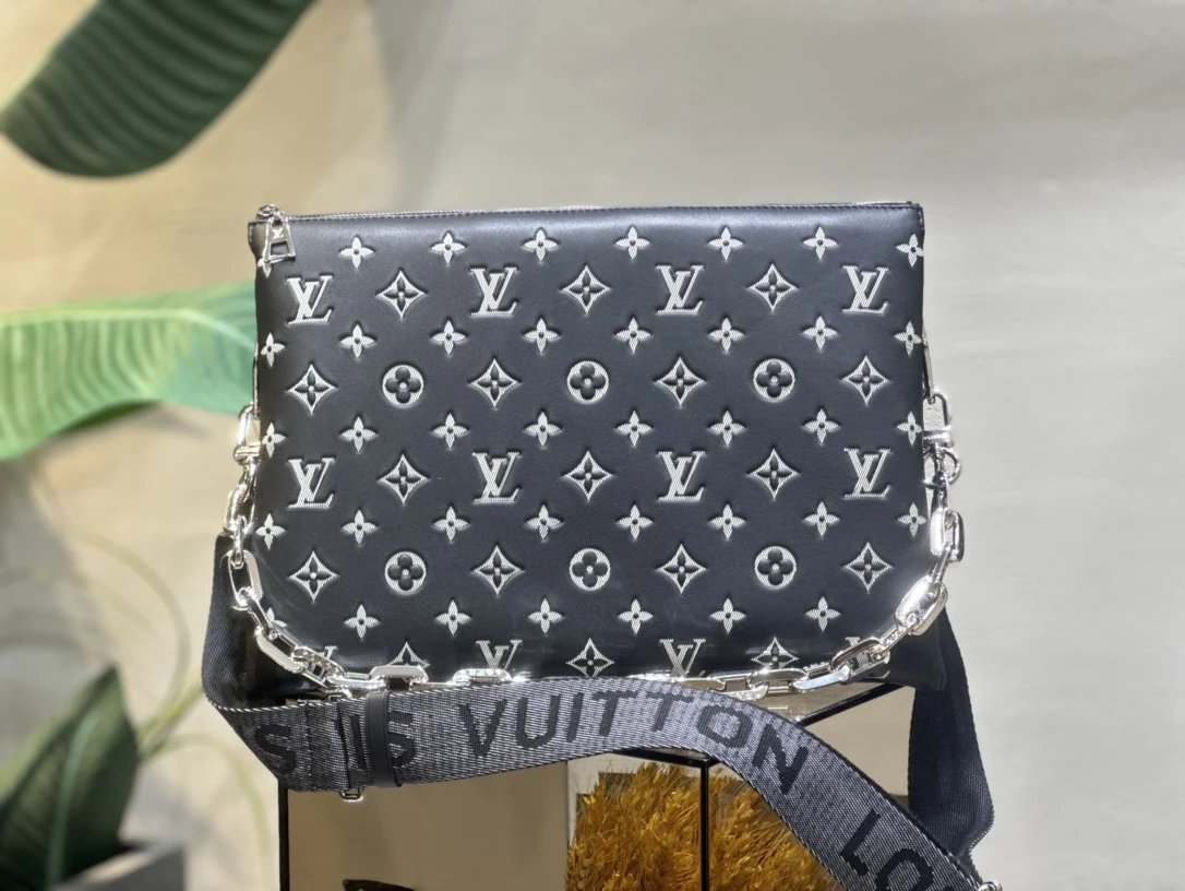 Replica Louis Vuitton Coussin Monogram Lambskin Mm M21661 Black/Gray